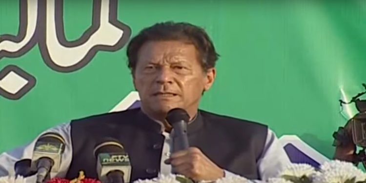 آپ نیوٹرل نہیں ہوسکتے، آپ اچھائی کے ساتھ ہیں یا برائی کے؟ وزیراعظم