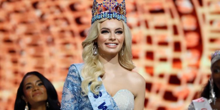 مس ورلڈ 2021 کا ٹائٹل رہا مس پولینڈ کے نام