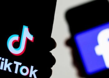 فیس بک نے بھی ٹک ٹاک پر انٹری لے لی