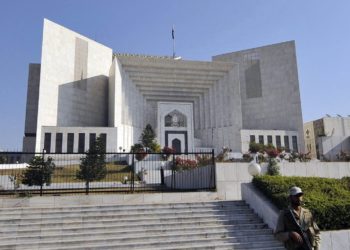 سپریم کورٹ نے اسمبلی بحال کردی، تحریک عدم اعتماد 9 اپریل کو