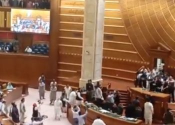 پنجاب اسمبلی میں ہنگامہ آرائی، ڈپٹی اسپیکرپر تشدد