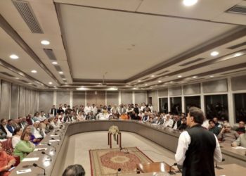 پی ٹی آئی ارکان قومی اسمبلی کا استعفے دینے کا اعلان