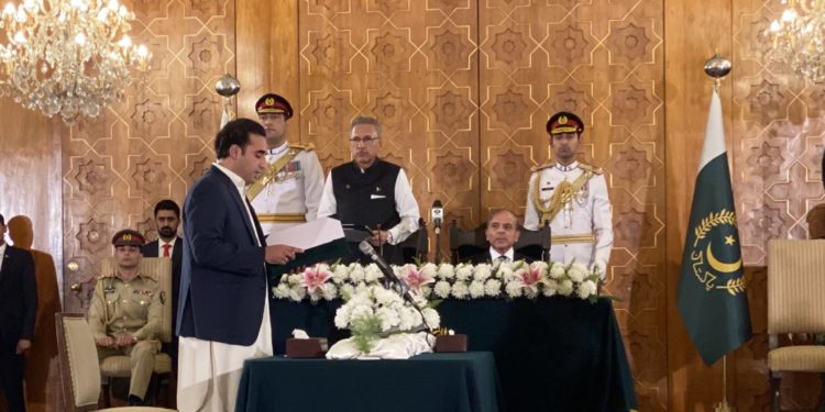 نانا ذوالفقارعلی بھٹو کی طرح بلاول بھی وزیرخارجہ بن گئے