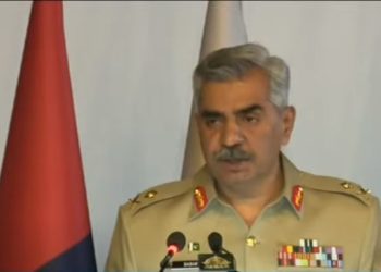 نیشنل سیکیورٹی کمیٹی کے اعلامیے میں ” سازش ” کا لفظ نہیں، ترجمان پاک فوج