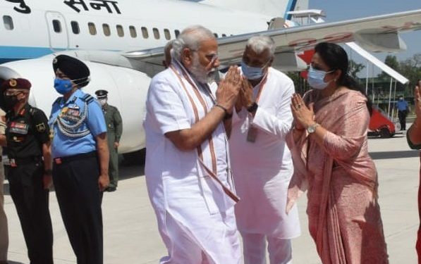 مودی کا دورہ مقبوضہ کشمیر، وادی میں ہڑتال اور مظاہرے