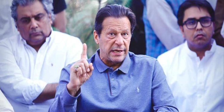 عمران خان کی اسلام آباد کی جانب مارچ کرنے کی تیاری