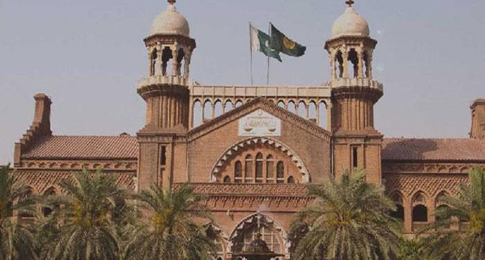 حمزہ کے حلف کے لیے صدر کسی اورکو مقرر کریں، عدالت