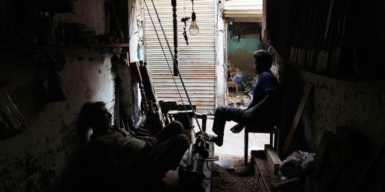 کراچی میں غیر اعلانیہ لوڈ شیڈنگ پر ایم کیو ایم کی تشویش