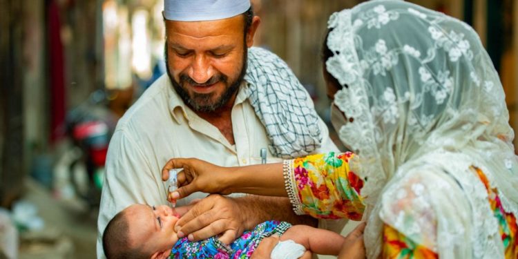 سوا سال  بعد پولیو کا پہلا کیس، وزیراعظم اور بلاول کی تشویش