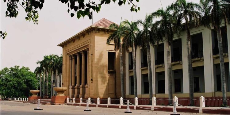 اور اب پنجاب اسمبلی کا آجلاس آج ، نیا وزیراعلیٰ کون ہوگا ؟