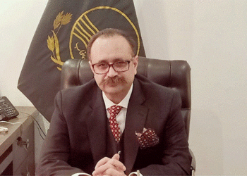 آزاد کشمیر کا وزیراعظم کون، فیصلہ آج