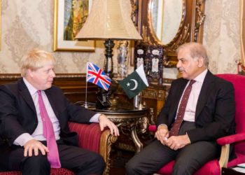 وزیر اعظم شہباز شریف اور برطانوی وزیر اعظم کے درمیان ٹیلیفونک رابطہ