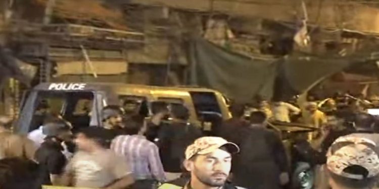 کھارادر کراچی میں دھماکہ، خاتون جاں بحق 12 افراد زخمی