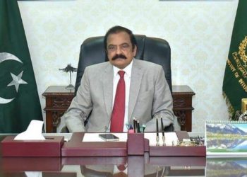 عمران خان توہین عدالت کررہے ہیں، وزیر داخلہ رانا ثنا