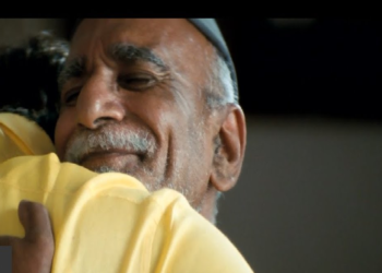 مقصود بھائی نے فلم نگری کو ” جادو کی جھپی” دے کر چھوڑ دیا