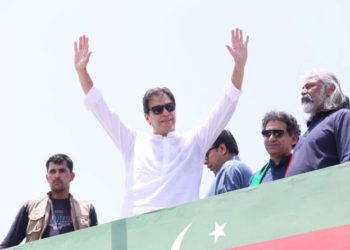 عمران خان کیخلاف توہین عدالت کی درخواست، سپریم کورٹ کا لارجر بینچ تشکیل
