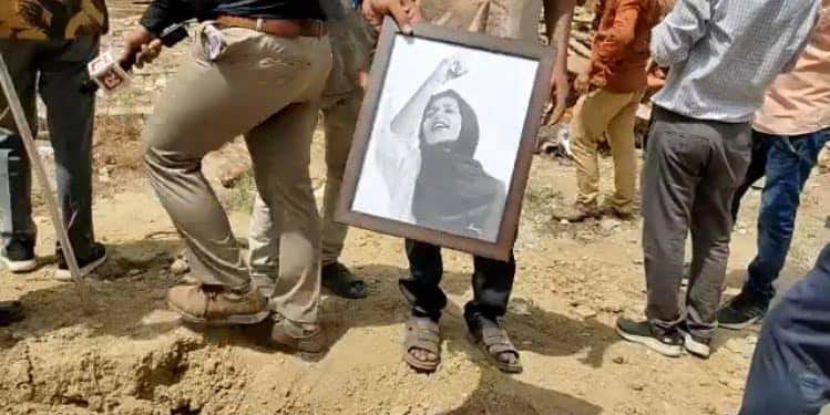 مسلمان کچھ بولیں تو بھارتی پولیس رشتے دار تک کو گرفتار کرسکتی ہے