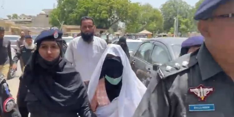 سندھ ہائی کورٹ کا دعا زہرہ کی عمر کا تعین کرانے کا حکم