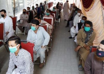 ملک میں کورونا کے وار، کراچی میں خطرناک اضافہ