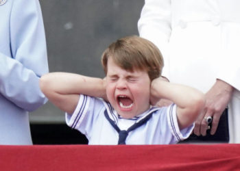 ملکہ برطانیہ کی پلاٹینم جوبلی تقریبات، شہزادہ لوئس کی شرارتیں