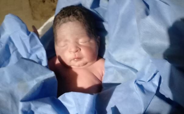 مظفرگڑھ جانے والی خاتون کے یہاں دوران سفر بچی کا جنم