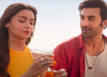 ‘کیسریا’ گانا سنا تو ذہن میں ‘لاری چھوٹی’ گانا چلنے لگا