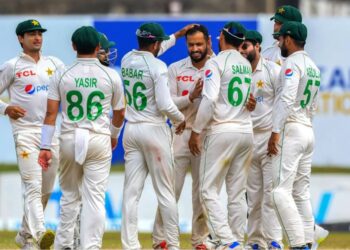 پاکستانی بلے بازوں نے کمال کر دکھایا