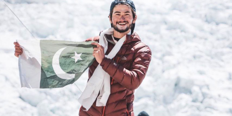پاکستانی کوہ پیما شہروز کاشف کا ایک اور کارنامہ