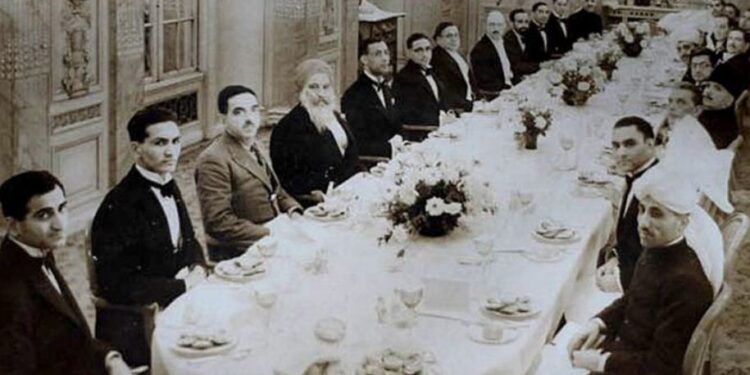 عمران خان کی تصویرپر ہنگامہ کیوں ؟