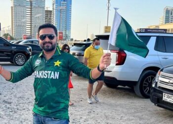 پاکستانی جرسی کا مذاق، بھارتی مداح کو جان سے مارنے کی دھمکیاں