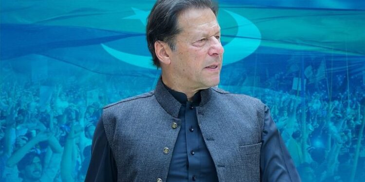 عمران خان کا خاتون جج سے متعلق الفاظ پر اظہار افسوس