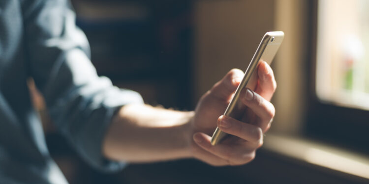 دھوکے باز کال سے ہوشیار رہیں