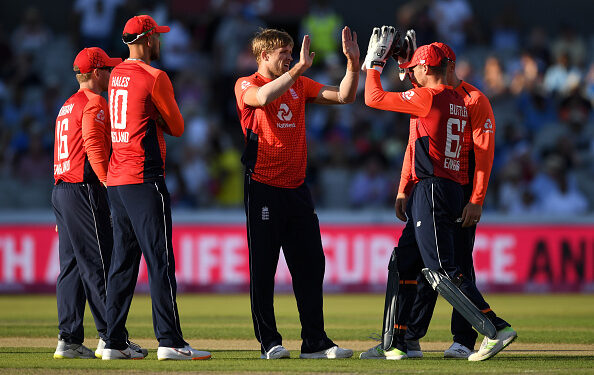 دورہ پاکستان کے لیے انگلینڈ کی غیر معروف کھلاڑیوں کی  ٹیم کا اعلان