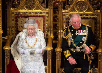 ملکہ برطانیہ کی وفات معاشی نقصان کا سبب ؟