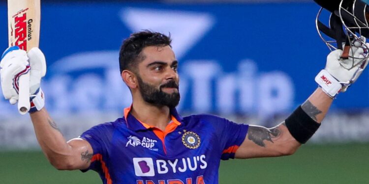 اور 3 سال بعد کوہلی کی سنچری