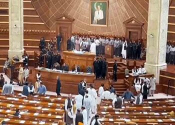 پنجاب اسمبلی میں ہنگامہ آرائی، 18 مسلم لیگی ارکان معطل