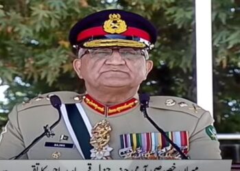 کسی بھی فیک نیوز اور پروپیگنڈے پر توجہ نہ دیں، آرمی چیف جنرل قمر جاوید