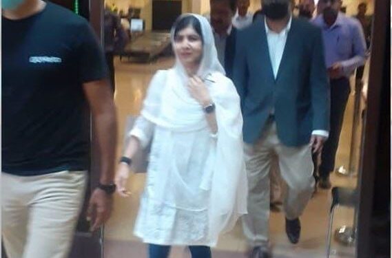 ملالہ یوسف زئی پاکستان میں