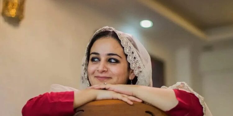 کشمیری خاتون صحافی کو بھارت نے امریکا جانے سے روک دیا