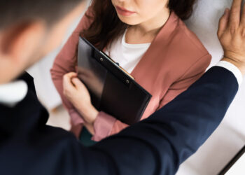 جنسی ہراسیت کیس : ڈی جی پیمرا برطرف اور 25 لاکھ روپے جرمانہ