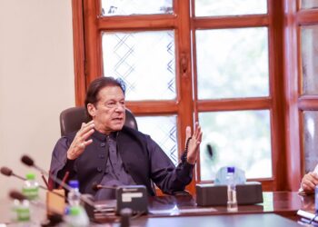 پہلے سے رکن قومی اسمبلی انتخاب کیسے لڑ سکتا ہے؟ چیف الیکشن کمشنر