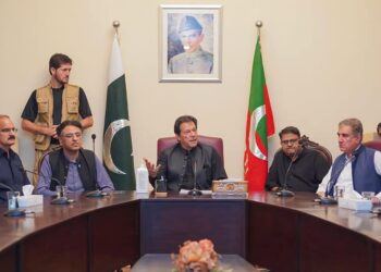 عدالت سمجھے تو معافی مانگنے کو تیار ہوں، عمران خان
