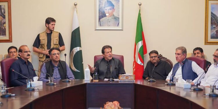 عدالت سمجھے تو معافی مانگنے کو تیار ہوں، عمران خان
