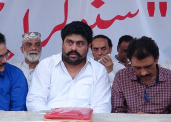 کامران ٹیسوری ہی کیوں؟