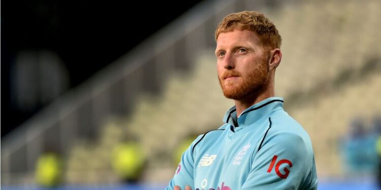 طبیعت ناساز ، ٹرافی رونمائی تقریب موخر