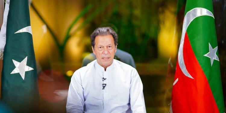 توشہ خانہ کیس: قانونی کارروائی کا اعلان