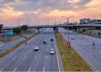 سری نگر ہائی وے پر جلسے کی مخالفت