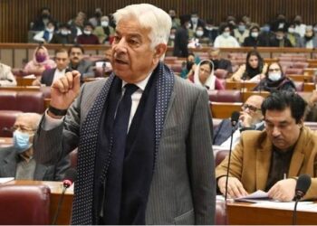 عمران خان نے بار بار کہا کہ مجھے خون نظر آرہا ہے