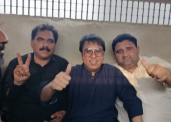 شہباز گل کا نام ای سی ایل میں