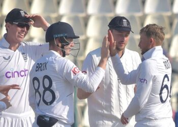 پاکستان ملتان کا سلطان نہ بن سکا